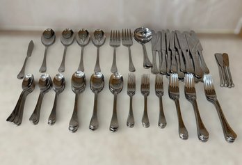 Ginkgo International 18/10 Hammered Stainless Steel Flatware Set W/ Spoons, Forks, & Butter Knives