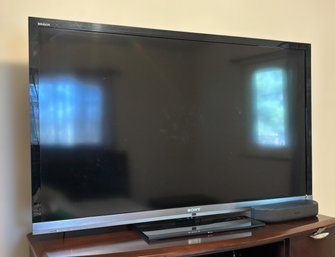 2010 Sony Bravia 55 Inch LCD Digital Color TV Model KDL-55EX710 W/ Roku Streambar Model 9102X (No Remote)