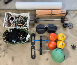 Complete Home Fitness Accessory Collection Featuring Medicine Ball, Yoga Mats, Resistance Bands & Training Equ