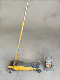 1 1/2 Ton Rolling Jack & 30 Ton Bottle Jack - Set Of 2