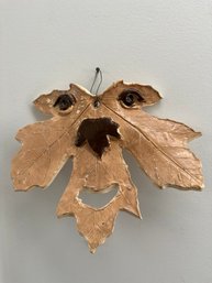 Wall Art Pottery Leaf Person