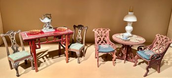 13-Piece Set Of Miniature Dollhouse Furniture And Furnishings