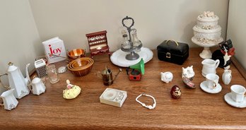 Collection Of 36 Miniautre Dollhouse Pieces
