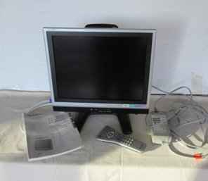 Sharp Liquid Crysal Tv Lc-15s2u-s With Remote