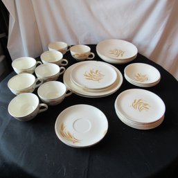 Homer Laughlin Golden Wheat Dishes And Cups 22k Gold Trim Set Of 25