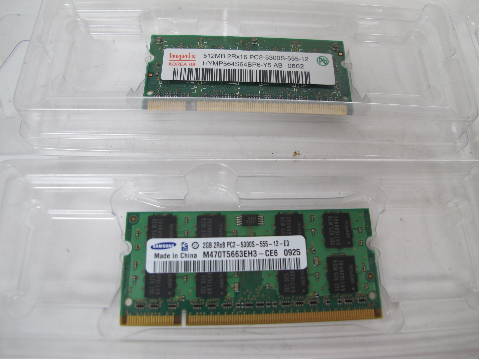 Ram Samsung 2gb 2rx8 Pc2 5300s 555 12 E3 www.auctionninja.com