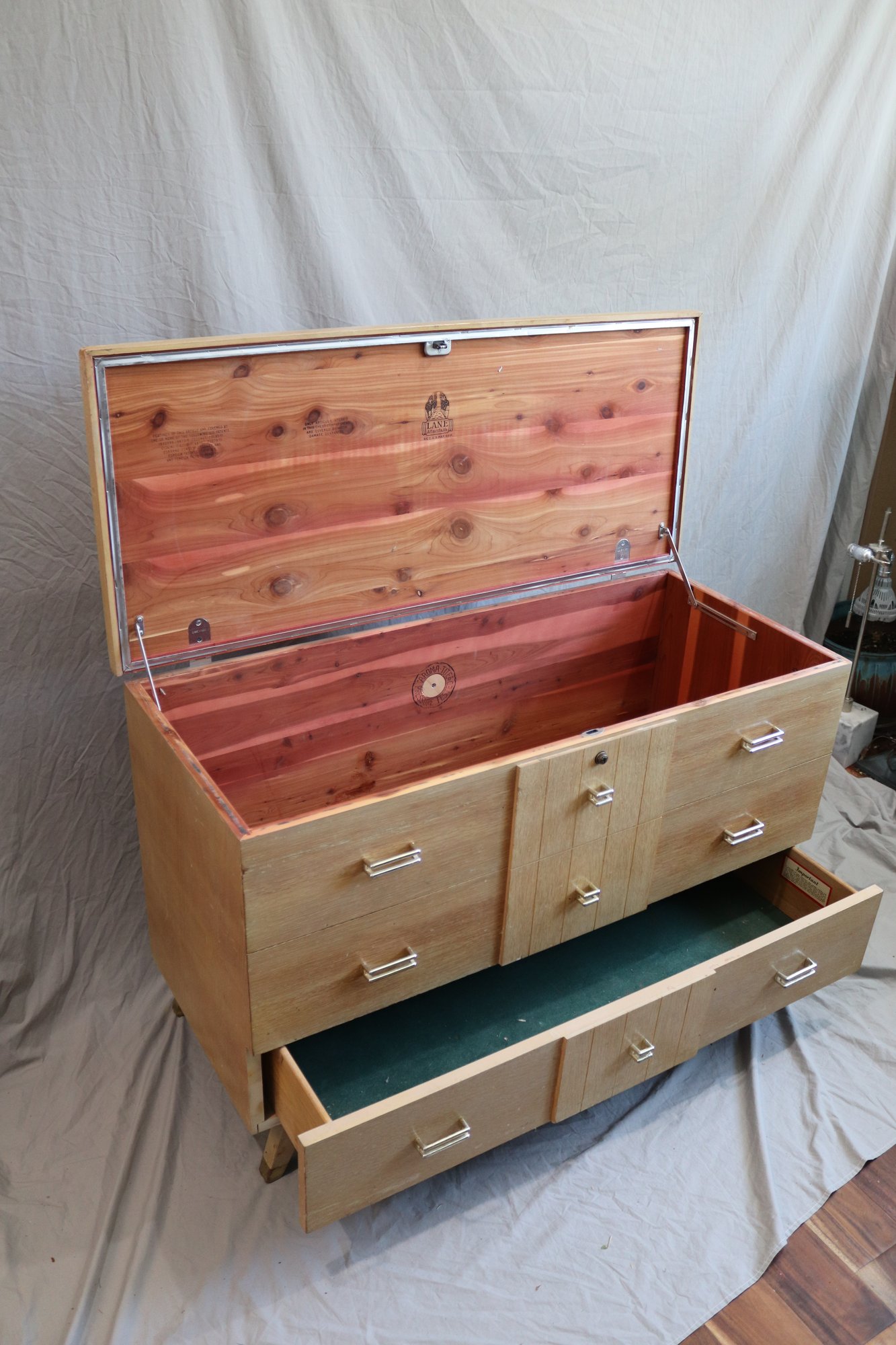 1950s USA vintage チェスト Mid-Century Lane Cedar Chest Dresser (1955, Style 3213) Blonde