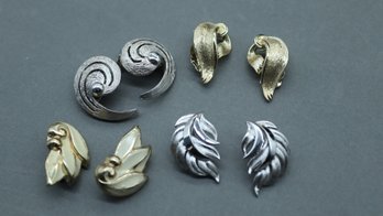 Lot Of 4 Signed Vintage Clip-On Earrings  Lisner, Trifari, Sarah Coventry