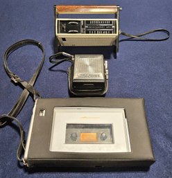 (BV59) Lot Of (3) Different Portable / Transistor Radio /Cassette Players