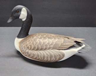 (47) Vintage Hand Carved And Painted Canadian Goose By Ken Harris Decoys Signed Tom Ferguson