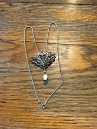 (H024) Sterling Silver Chain With Sterling Marcasite Pendant - .35 Troy Oz
