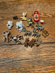 (H089) Lot Of Sixteen (16) Vintage Children's Pins