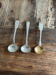 (MRS7) Lot Of Three (3) Vintage Sterling Silver Spoons - .89 Troy Oz