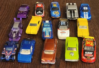 15 Hot Wheels Cars