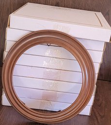 Wooden Collector Plate Holders