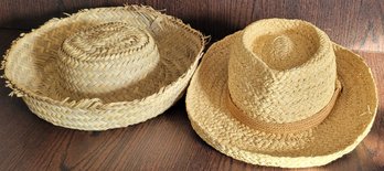2 Straw Hats