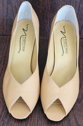 Newport News Dress Shoes