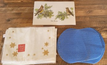 Different Sets Of Place Mats