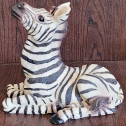 Zebra Resin Figurine Laying Down W Head Up 10 X 5.5 X 9 Vtg. Glass Eyes