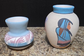 2 Piece Native American Signed Pottery Lot #1