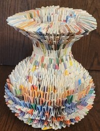 Origamin Folk Art Paper/magazine Flower Vase