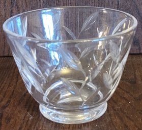 Clear Bowl With Frosted Cut Leaves