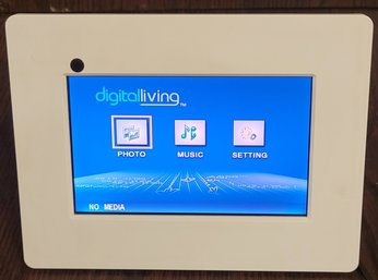 Digital Living Brand Photo Frame