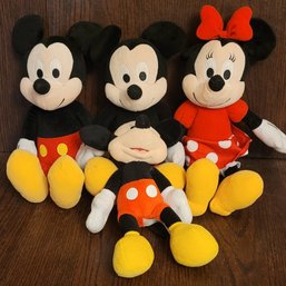 Mickey And Minnie Lot