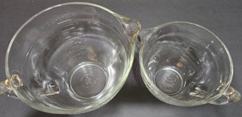 2 Glass Pampered Chef Measuring Cups - No Lids