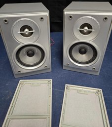 JVC Model SP-UXS77S Bookshelf Speakers - Untested