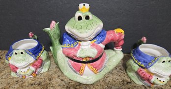 Vintage Wang International Large Colorful Ceramic Frog Pitcher Set