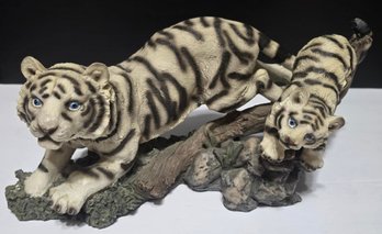 White Tiger Mother & Cub Resin Figurine Endangered Statue Made In China