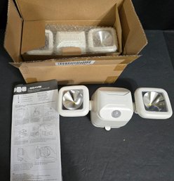 Set Of Mr. Beams High Performance Motion-Sensing Battery Powered LED Security Light, Unused - Untested