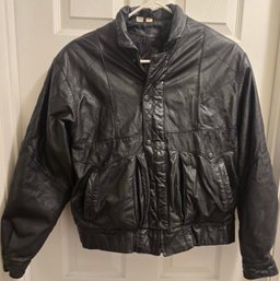 Womans Size Small Leathet Coat