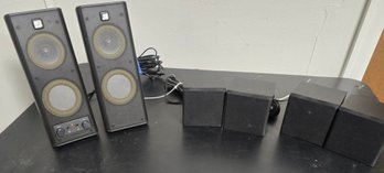 Pair Of Logitech X-140 (also Known As S-0264A) 2.0 Computer Speakers And 4 Small Speakers