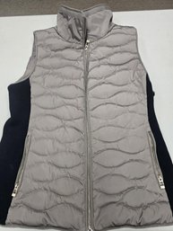 Womans Calvin Klein Performance Vest Size Large