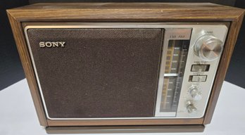 Vintage Sony ICF-9740W AM/FM Tabletop Radio - Tested  (see Description)