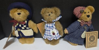 Vintage Collectible Plush Teddy Bears From The Boyds Bears & Friends
