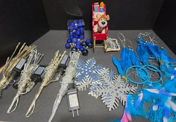 Cute Little Christmas Lot