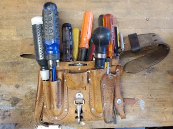 Leather Toolbelt Loaded With Drivers
