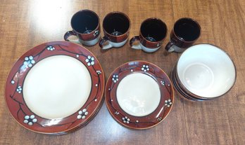 Pfaltzgraff Everyday Flora Red Service For 4