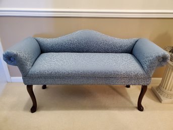 Roll Arm Accent Settee