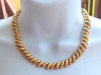 Vintage Napier 17'  Domed Link Gold Tone Brushed Shiny Necklace