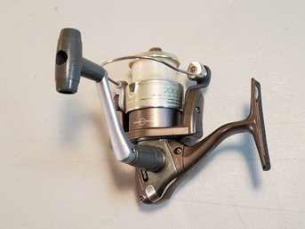 Vintage Shimano Sonora 2000F Spinning Fishing Reel Super Stopper II 2 Bearing