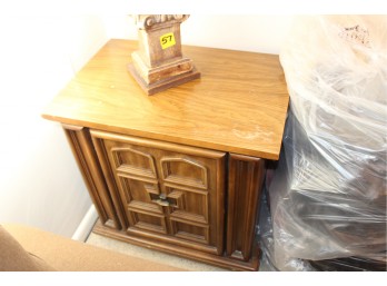 Vintage End Table!! - Item #214 BDRM1