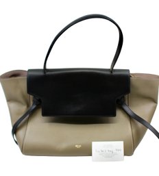 CELINE PARIS AUTHENTIC LARGE BELT BAG - GENUINE LEATHER - LIGHT GREEN & BLACK - CLASSIC STYLE - ITEM #357 B4