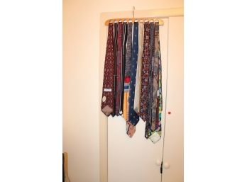 Vintage Ties - Fendi, Cambridge LTD, Dunhill, Byblos Italy, UNICEF & MORE - Lot Of 13!! - Item #019 BDRM1