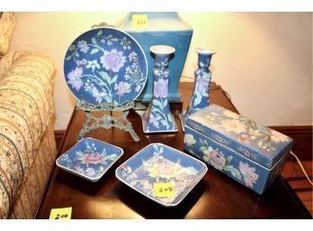 Macau Porcelain Ware In Assorted Sizes - Lot Of 8 - GOOD CONDITION!! Item #208 LR
