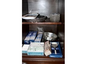 Assorted Trays, Serving Utensils & MORE - Mixed Lot - GOOD CONDITION!! Item #232 DR