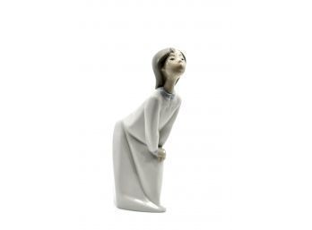 LLADRO No. 4873 'Young Girl Blowing Kiss' - NO CRACKS - RETIRED!! Item #307 LR